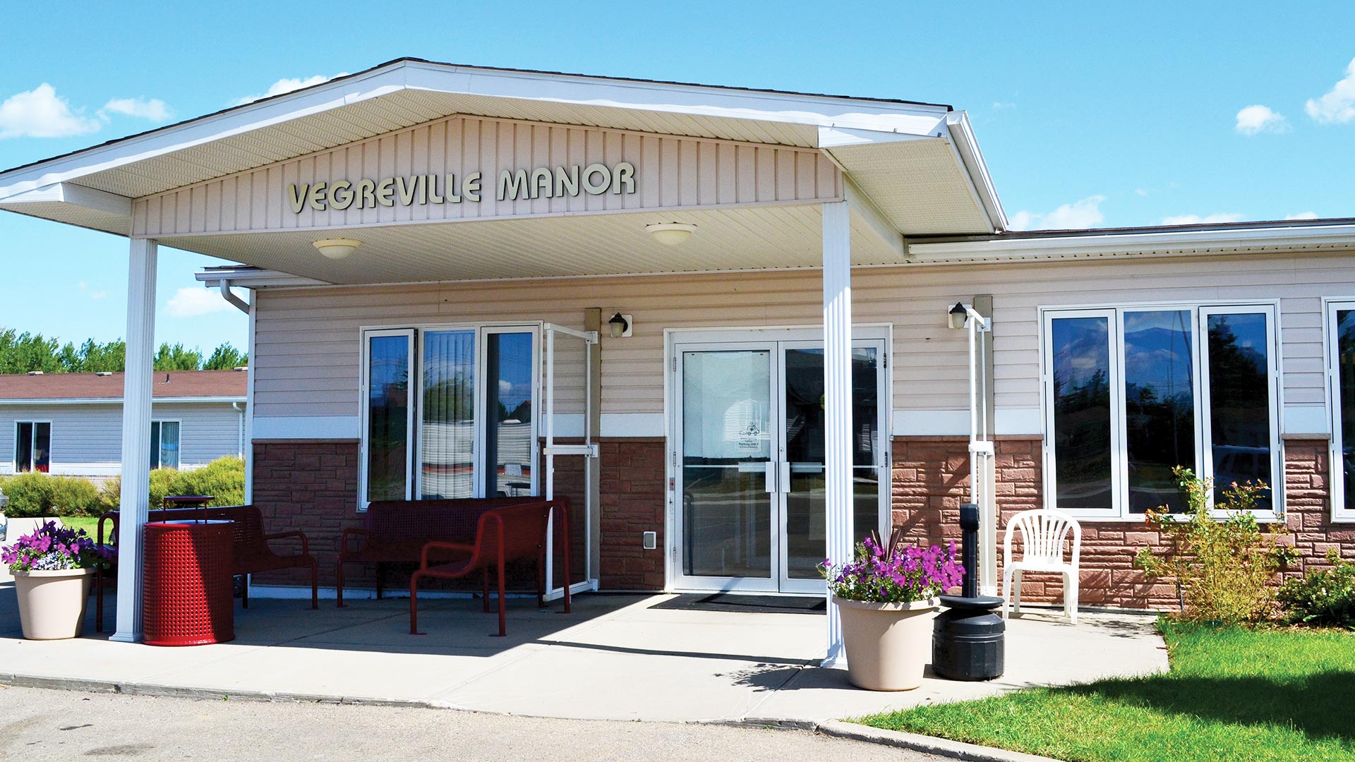 Vegreville Manor ⋆ St. Michael's Health Group